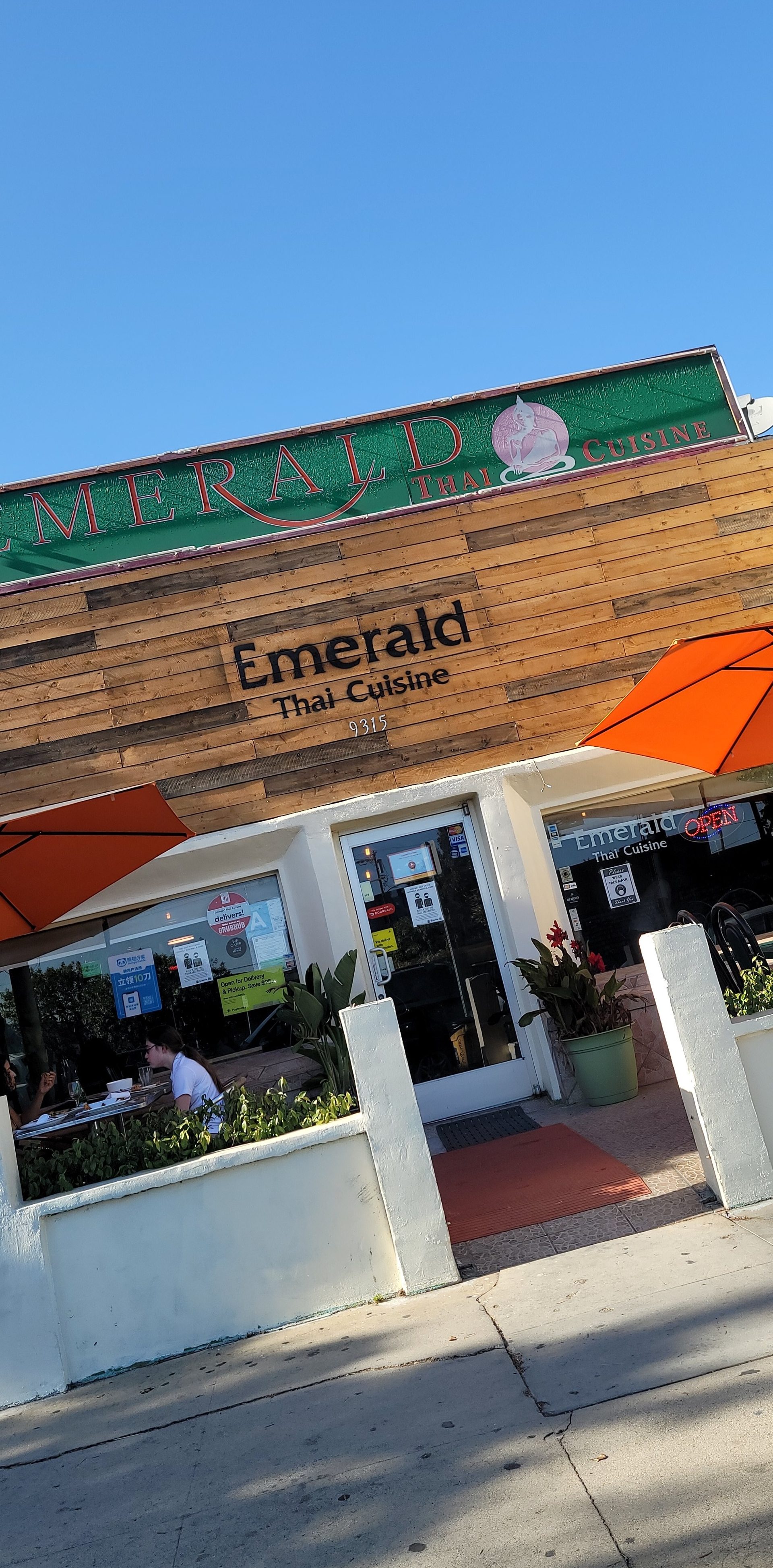 Culver City's neighborhood Thai kitchen