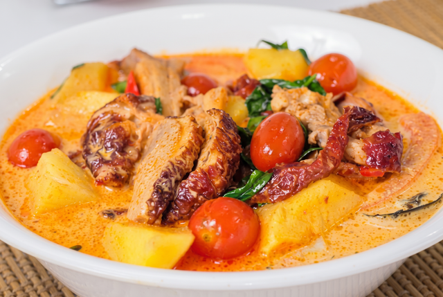 Gaeng Phed Ped Yang.